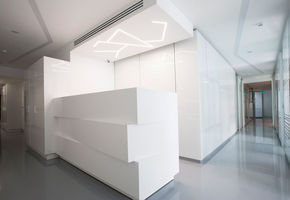 Futuristic patterns and shiny accents: NAYADA for the dental center interior