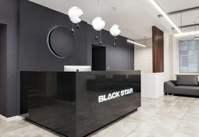 Black Star, Moscow