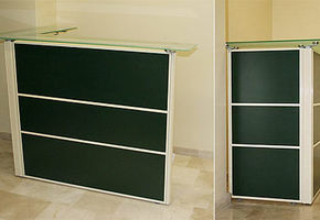 Reception counters based on NAYADA-Optima+ mobile partitions.