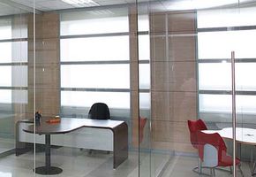 A new frame for NAYADA-Crystal office partitions.