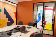 Photo Двери и перегородки NAYADA в оформлении интерьеров детского сада Европейской гимназии