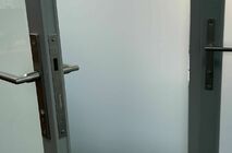 Photo Магнитные замки Nayada для дверей офисных перегородок