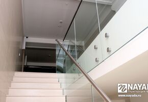 Railing System in project Sales Center Rolls-Royce