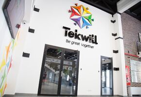 Doors with aluminum lining in project Tekwill