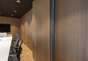 NAYADA SmartWall H5/H7 in project Office of the industrial company