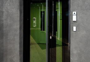 Fire-resistant glazed doors in project Megadrive